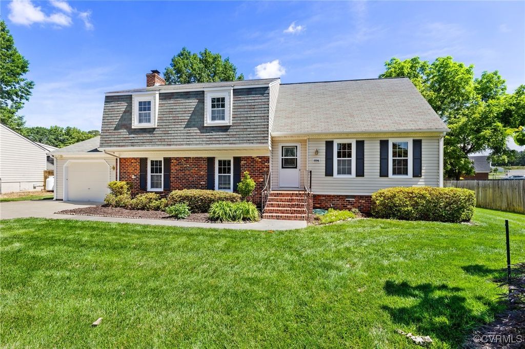 1006 Ayrshire Rd, Colonial Heights, VA 23834