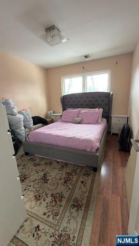 24 Coriander Way, Englewood, NJ 07631