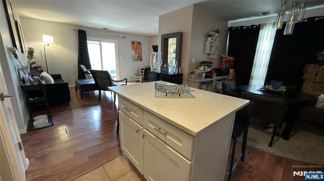 24 Coriander Way, Englewood, NJ 07631