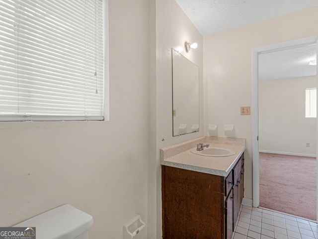206 W Windemere Way, Jonesboro, GA 30238