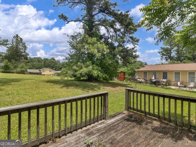 206 W Windemere Way, Jonesboro, GA 30238
