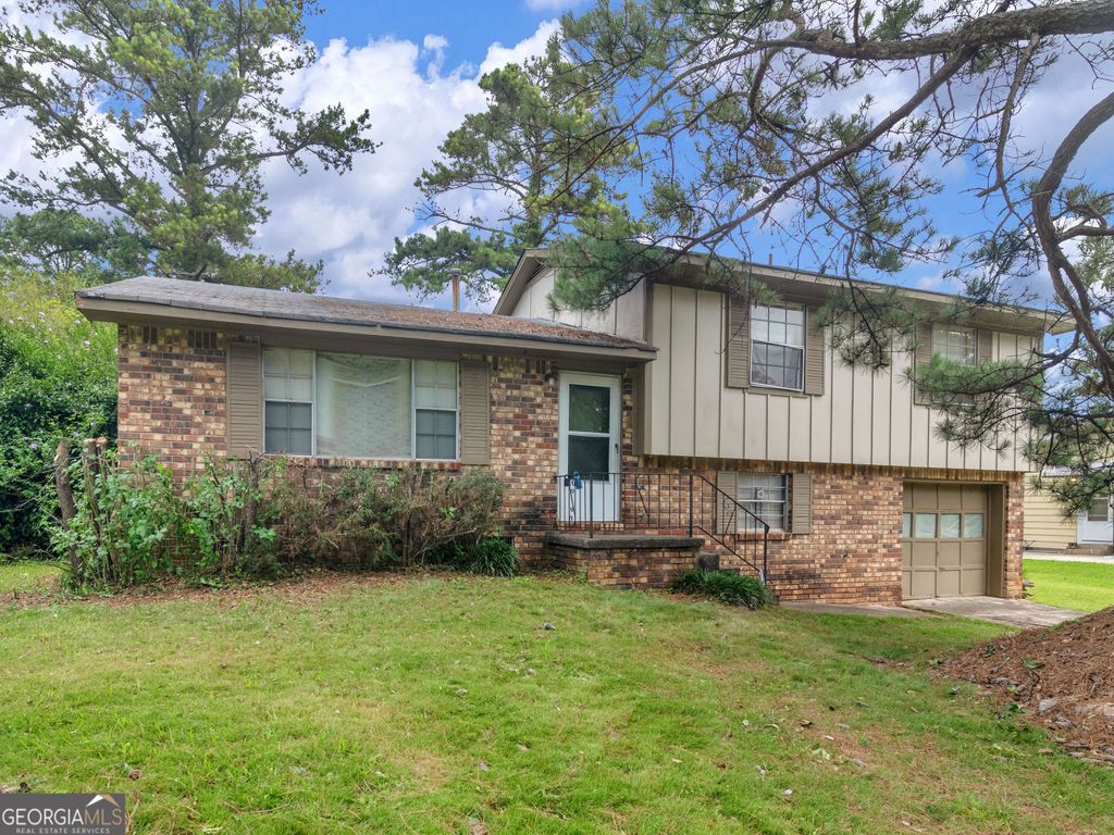 206 W Windemere Way, Jonesboro, GA 30238
