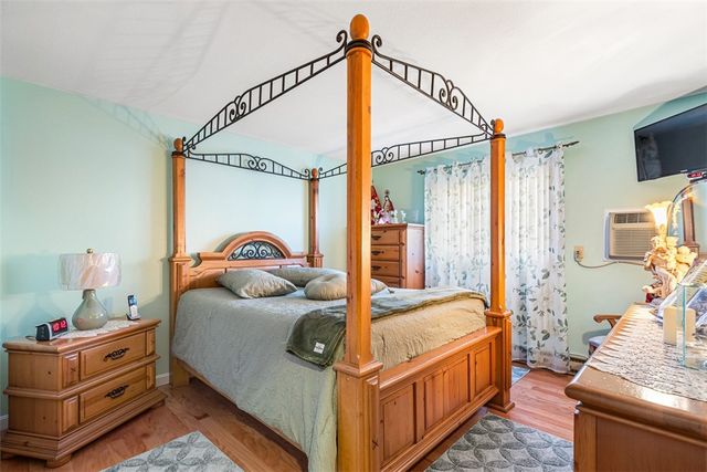 117 John Street 1, Lincoln, RI 02865