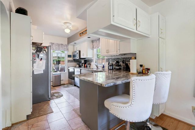 2822 E 6th St, Superior, WI 54880