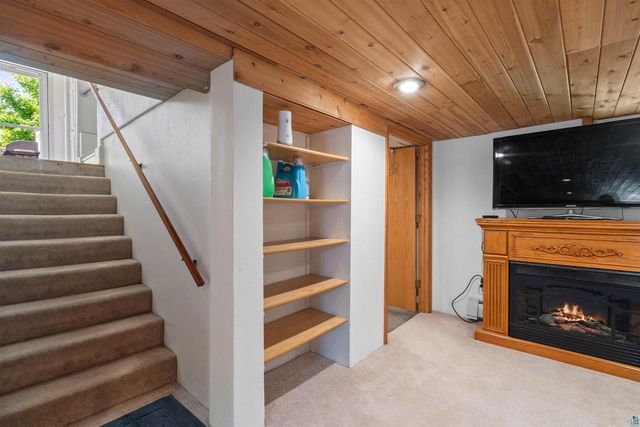 2822 E 6th St, Superior, WI 54880