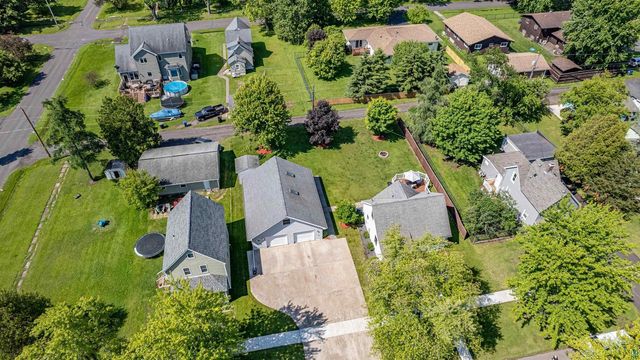 2822 E 6th St, Superior, WI 54880