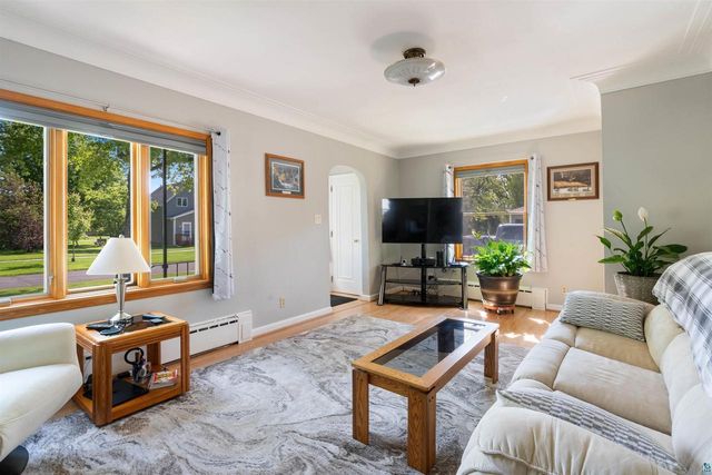 2822 E 6th St, Superior, WI 54880