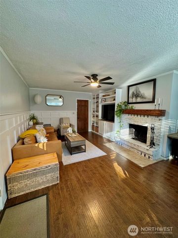 5014 21st Avenue SE, Lacey, WA 98503