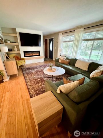 5014 21st Avenue SE, Lacey, WA 98503