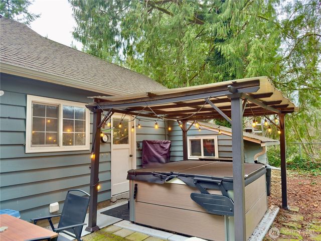 5014 21st Avenue SE, Lacey, WA 98503