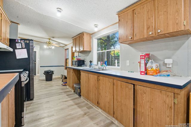 185 CANYON BEND, Canyon Lake, TX 78133