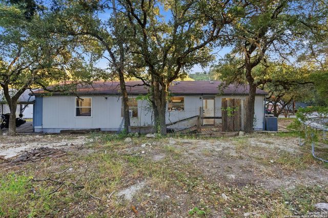 185 CANYON BEND, Canyon Lake, TX 78133