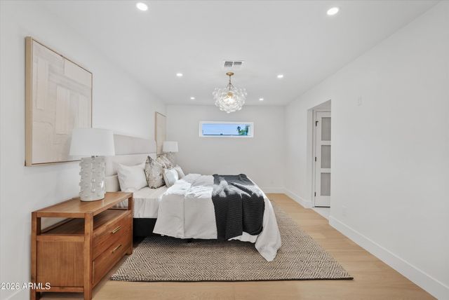 5638 E WALTANN Lane, Scottsdale, AZ 85254