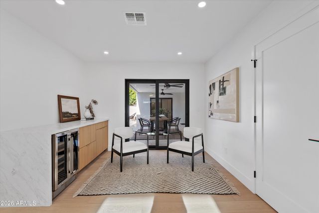 5638 E WALTANN Lane, Scottsdale, AZ 85254