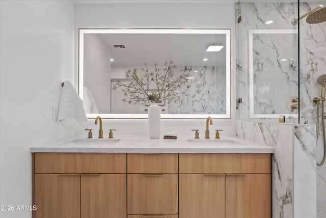 5638 E WALTANN Lane, Scottsdale, AZ 85254