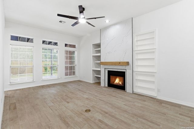 9422 Gray Sage, Helotes, TX 78023