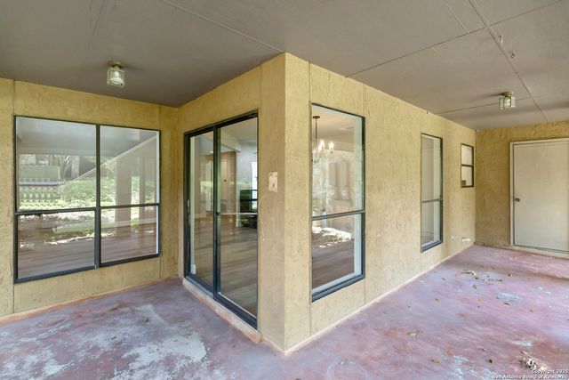 501 Thetford # 501B, San Antonio, TX 78254