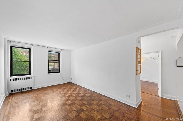 41-42 50th Street 4F, Woodside, NY 11377