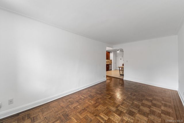 41-42 50th Street 4F, Woodside, NY 11377