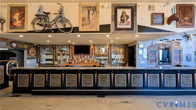 2401 W Main St, Richmond, VA 23220