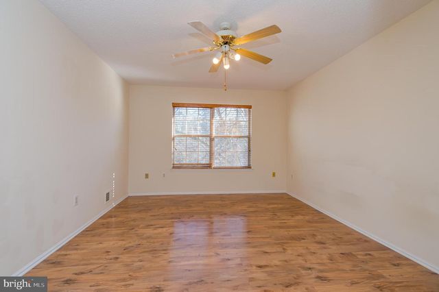 29 AMBERLY CT, Franklin Park, NJ 08823