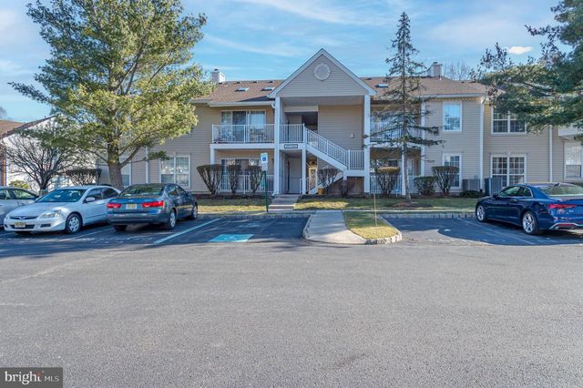 29 AMBERLY CT, Franklin Park, NJ 08823