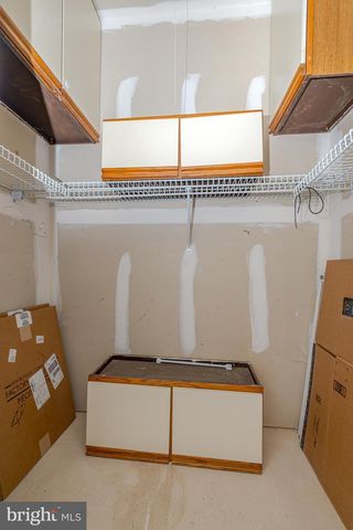 29 AMBERLY CT, Franklin Park, NJ 08823