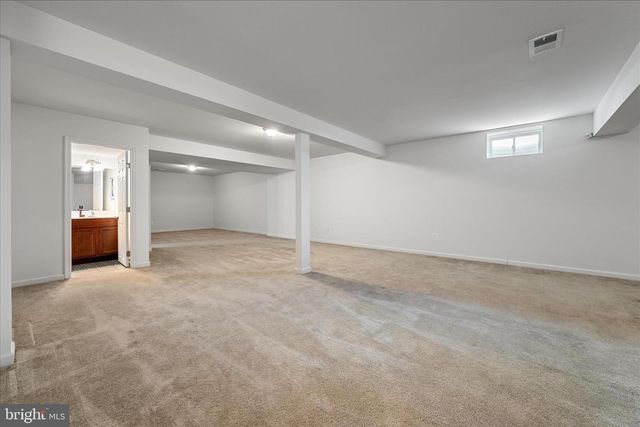 19 ODEN DR, Charles Town, WV 25414