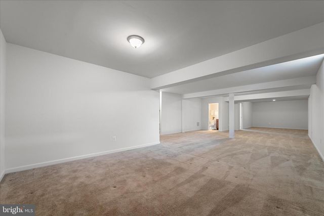 19 ODEN DR, Charles Town, WV 25414