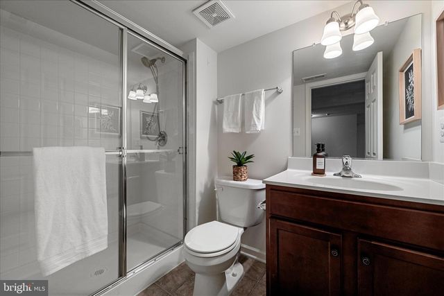 19 ODEN DR, Charles Town, WV 25414