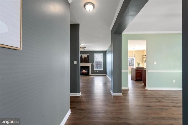 19 ODEN DR, Charles Town, WV 25414