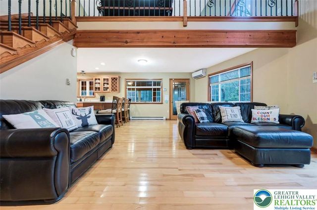 126 Eliot Lane, Penn Forest Twp, PA 18210