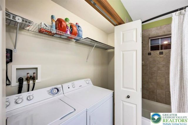 126 Eliot Lane, Penn Forest Twp, PA 18210