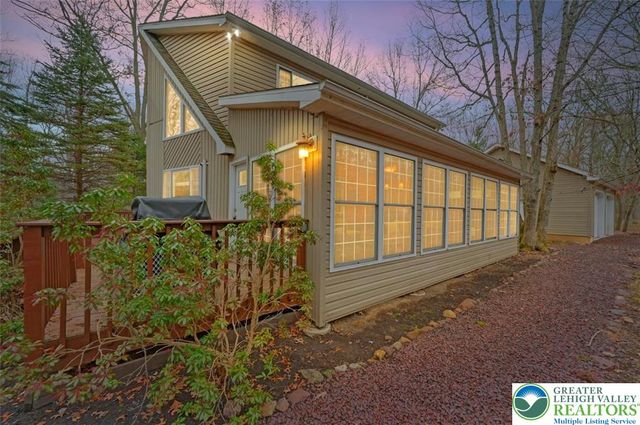 126 Eliot Lane, Penn Forest Twp, PA 18210