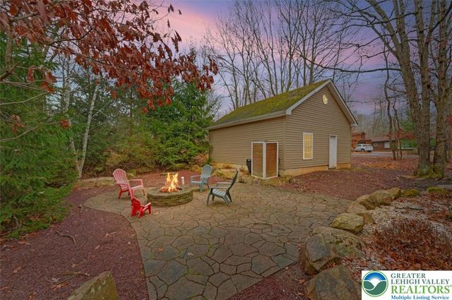 126 Eliot Lane, Penn Forest Twp, PA 18210