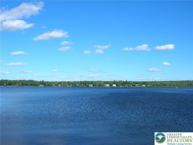 126 Eliot Lane, Penn Forest Twp, PA 18210