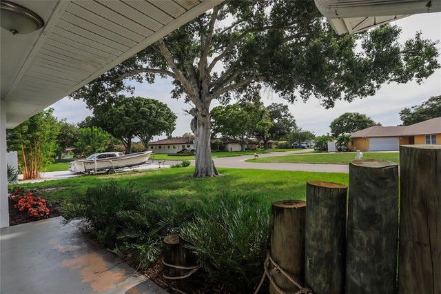 10011 110TH STREET, Seminole, FL 33772