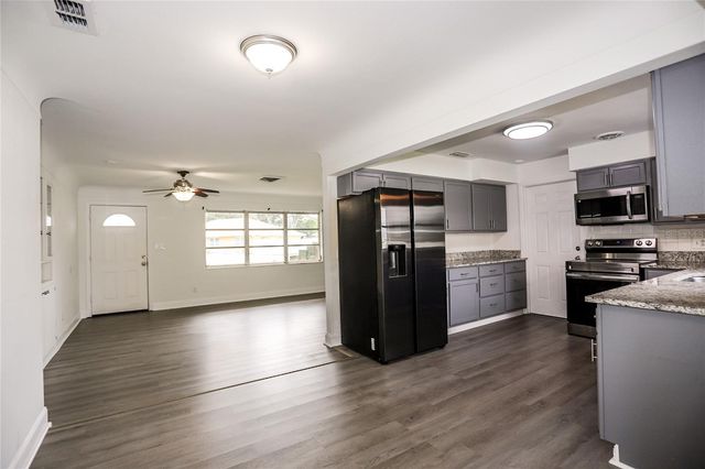 10011 110TH STREET, Seminole, FL 33772