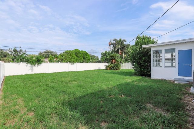 10011 110TH STREET, Seminole, FL 33772
