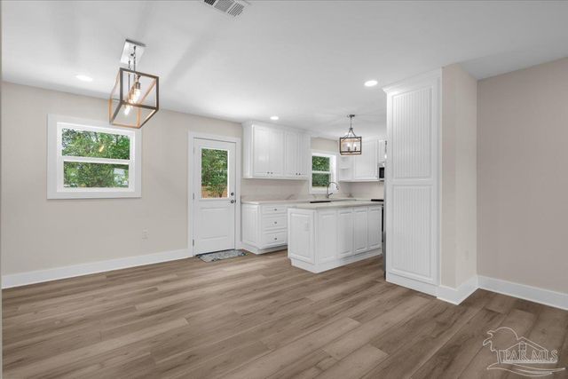 2023 Summit Blvd, Pensacola, FL 32503