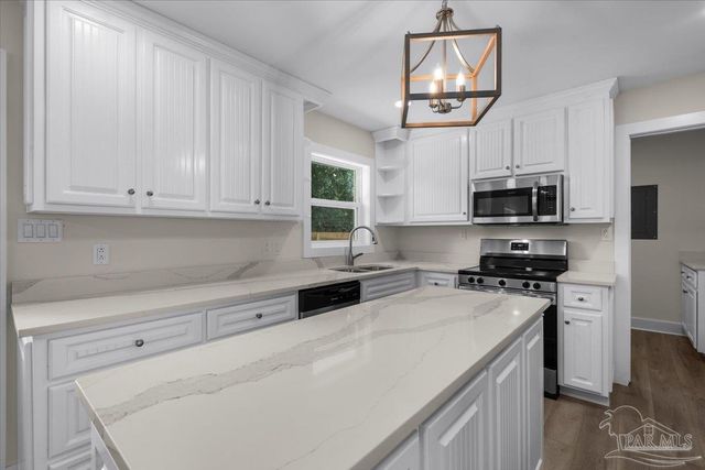 2023 Summit Blvd, Pensacola, FL 32503