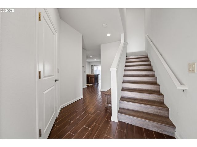 10095 Nw 307TH Ave, North Plains, OR 97133