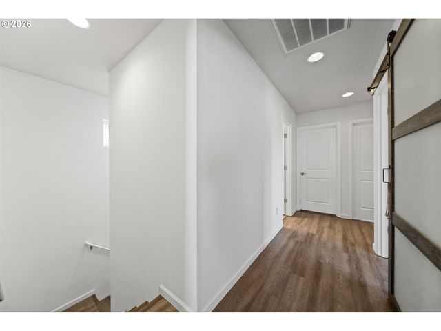 10095 Nw 307TH Ave, North Plains, OR 97133