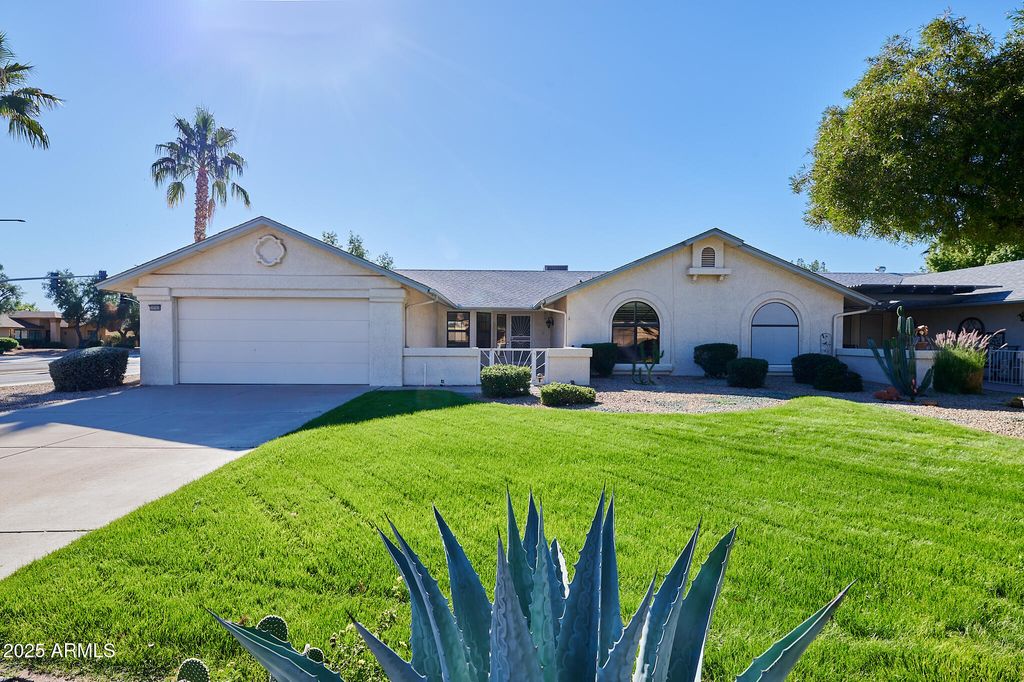 20202 N MEDALLION Court, Sun City West, AZ 85375