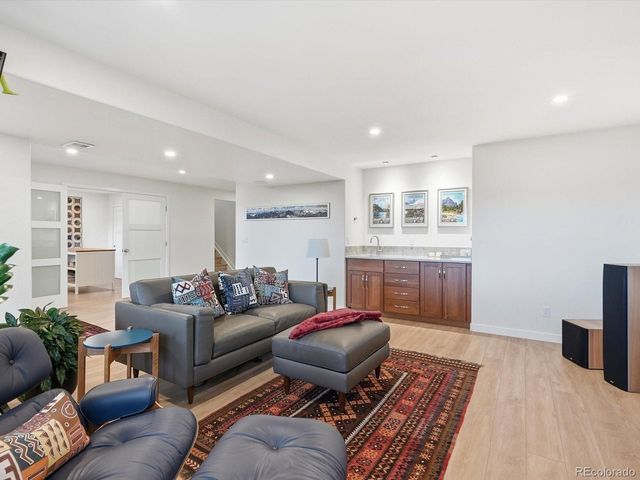 811 Maroon Peak Cir, Superior, CO 80027