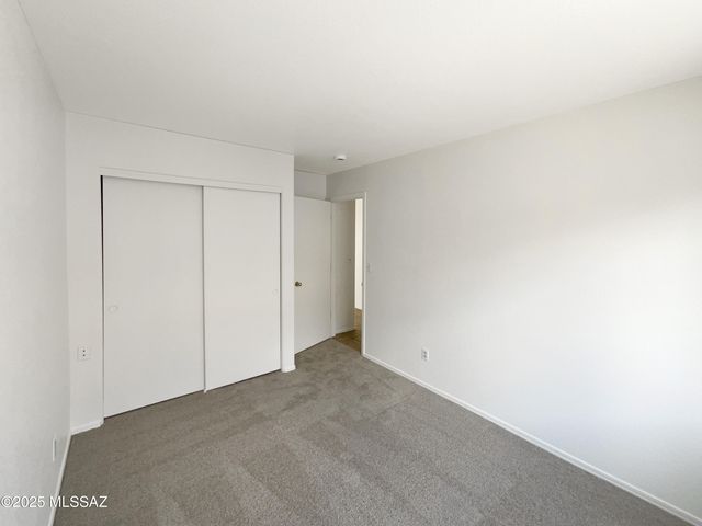 10061 E Paseo San Rosendo, Tucson, AZ 85747