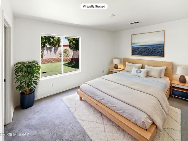 10061 E Paseo San Rosendo, Tucson, AZ 85747