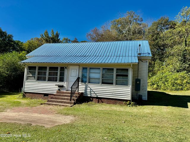 1215 Roberdel Road, Rockingham, NC 28379