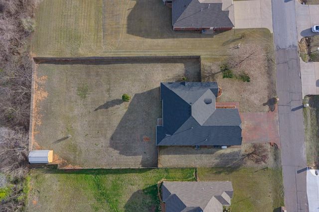 3856 Kindle Lane, Norman, OK 73072