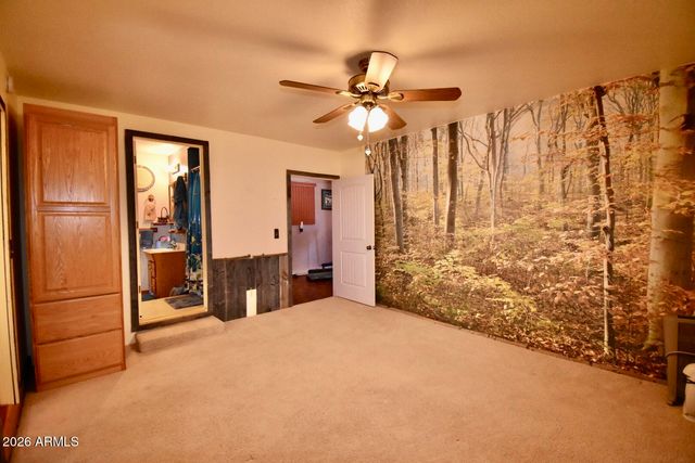4310 N Lake View Drive, Rimrock, AZ 86335